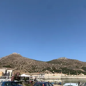 https://favignana-la-porta-sul-mare.sicilyhotelsitaly.net